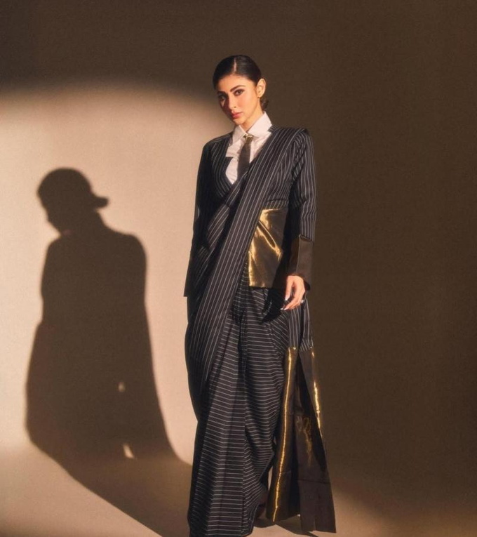 Mouni-Roy-Pics-4-1738662450