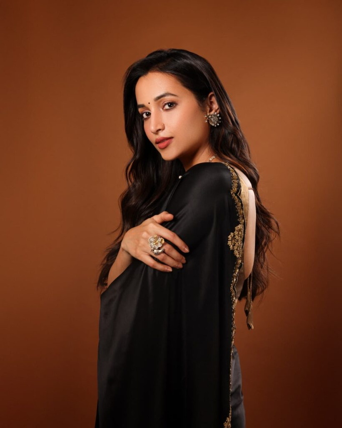 Srinidhi Shetty9.jpg