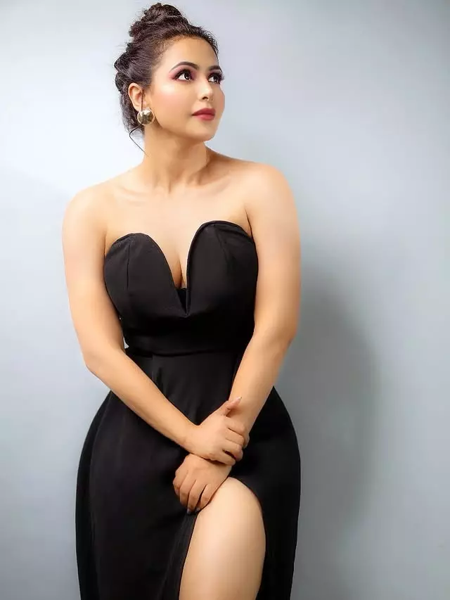 Nandini Rai 1
