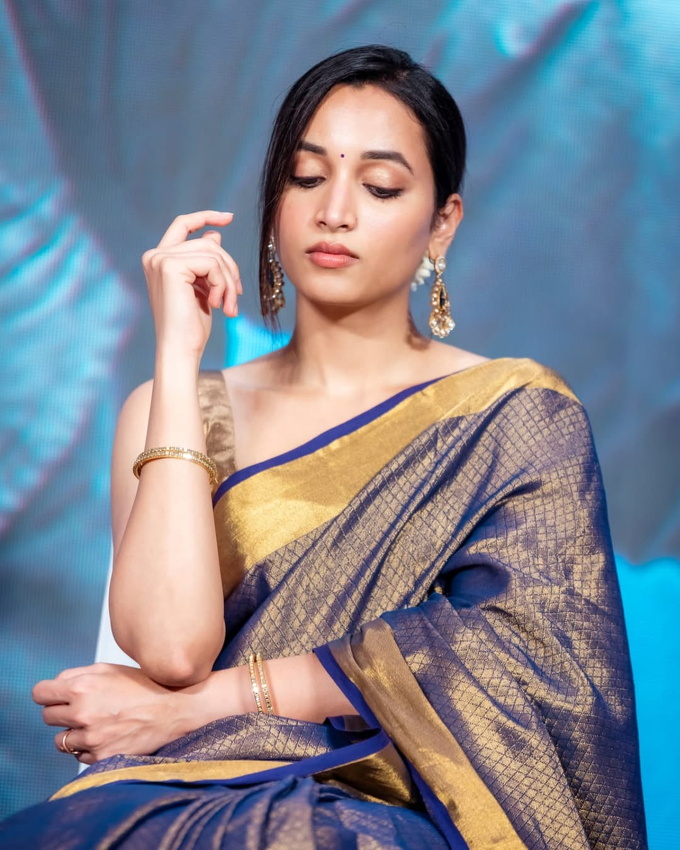 Srinidhi Shetty5.webp