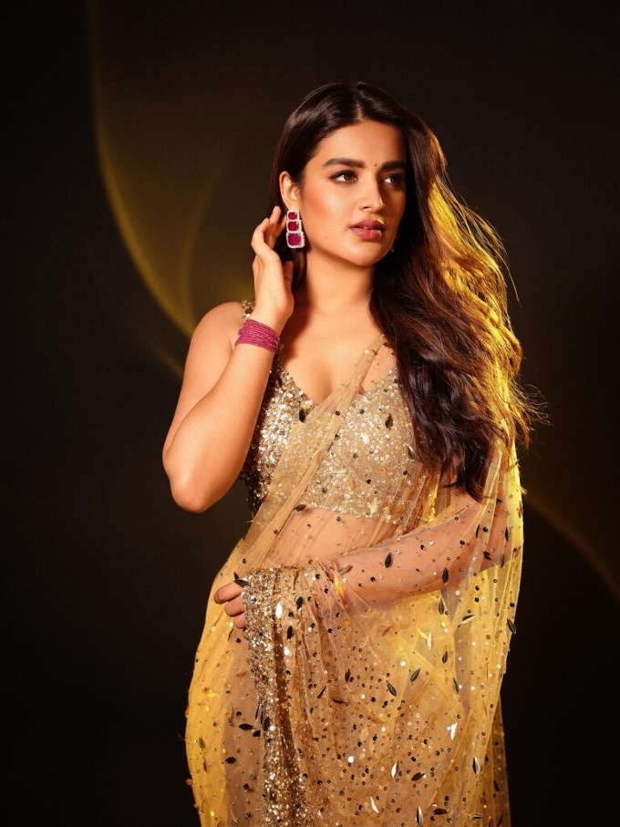Nidhhi Agerwal1.jpg