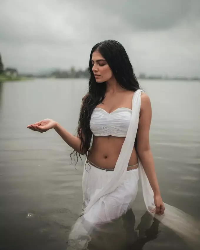 Malavika Mohanan5